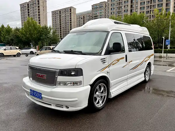 GMC SAVANA 2010