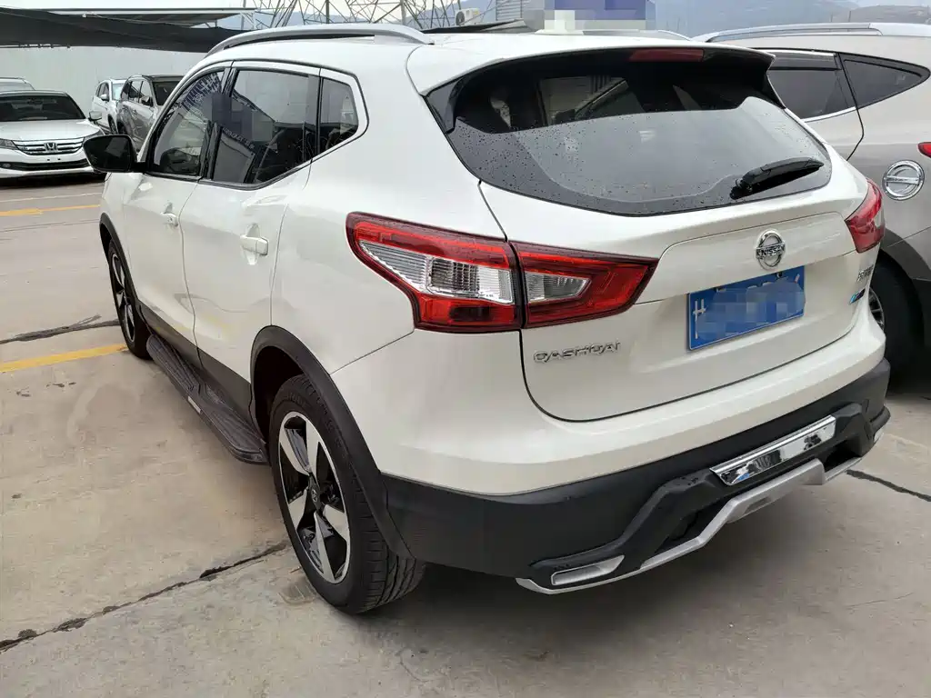Nissan Qashqai 2016