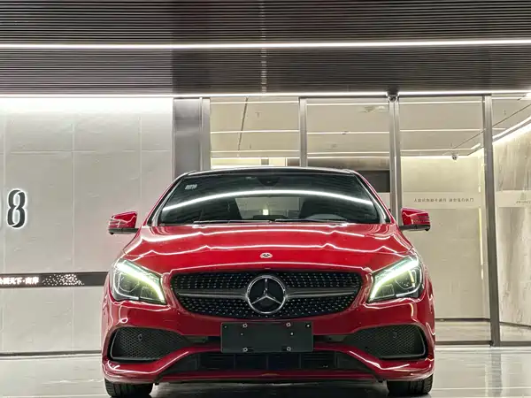 Mercedes-Benz CLA 2018