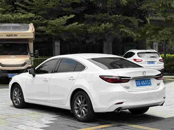 Mazda Atenza 2020