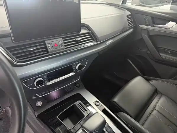 Audi Q5L 2022