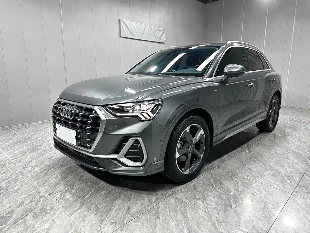 Audi Q3 2022