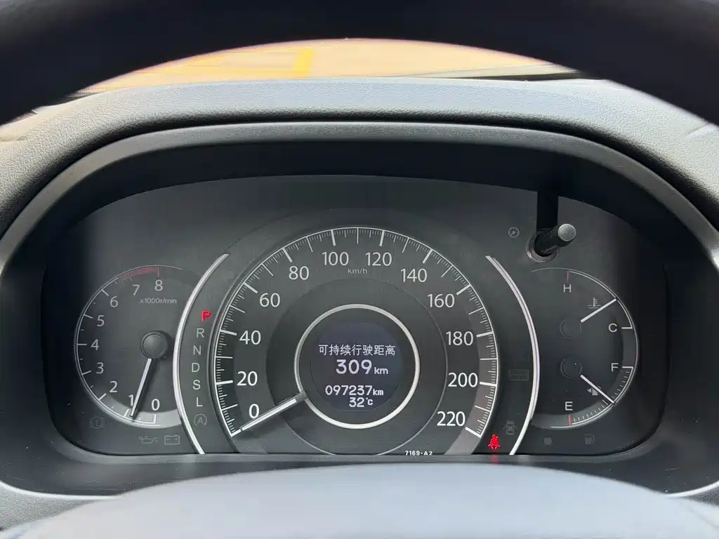 Honda CR-V 2017 — фото 16