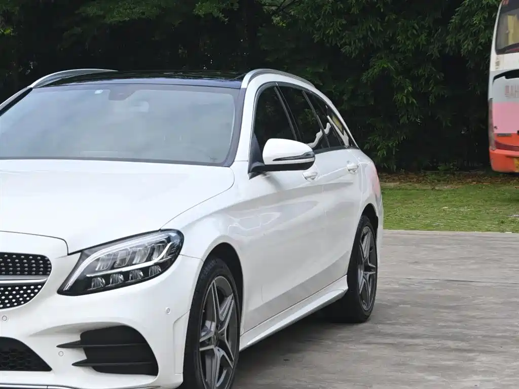 Mercedes-Benz C-Class 2019 — фото 9