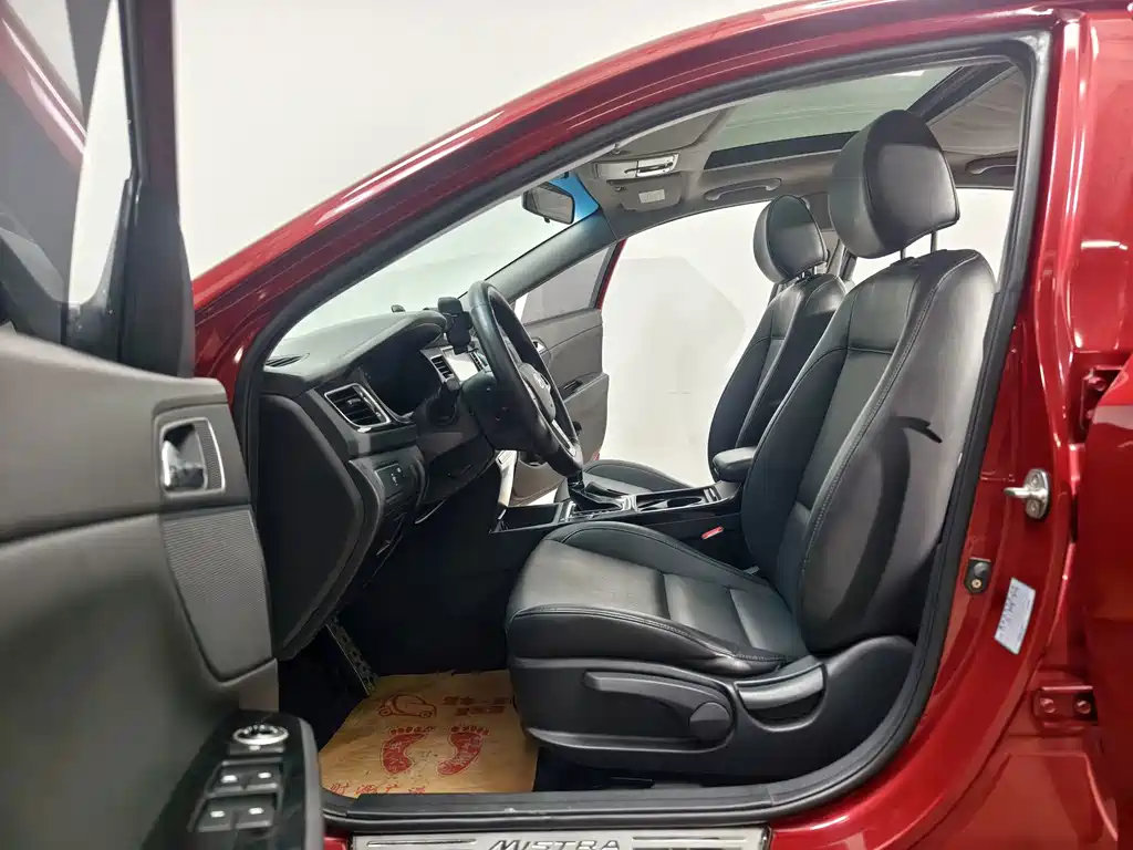 Hyundai Mistra 2015 — фото 11