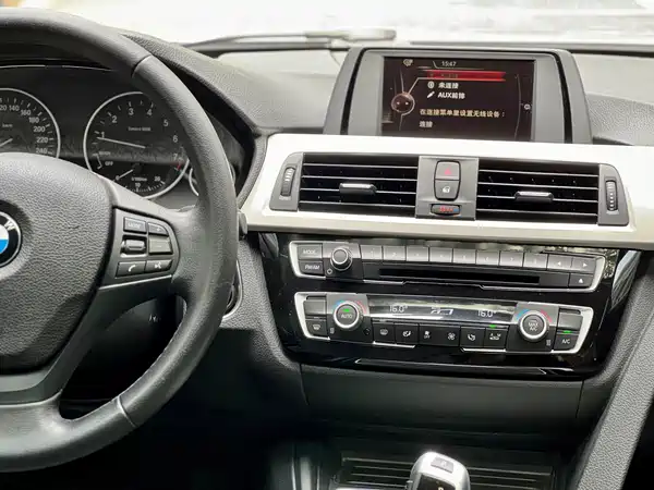BMW 3 Series 2016