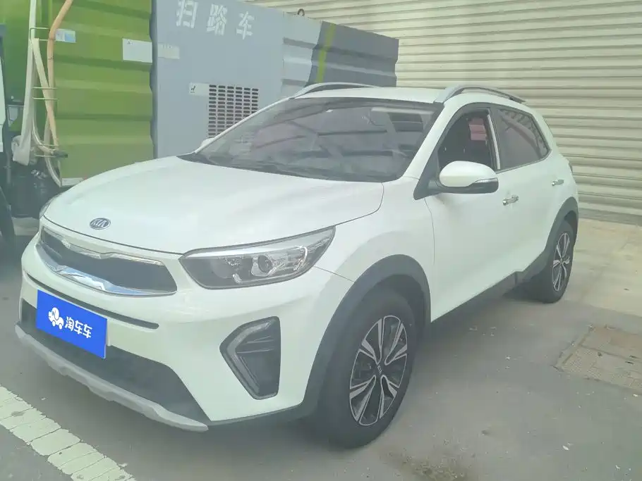 Kia KX1 2019 — фото 1