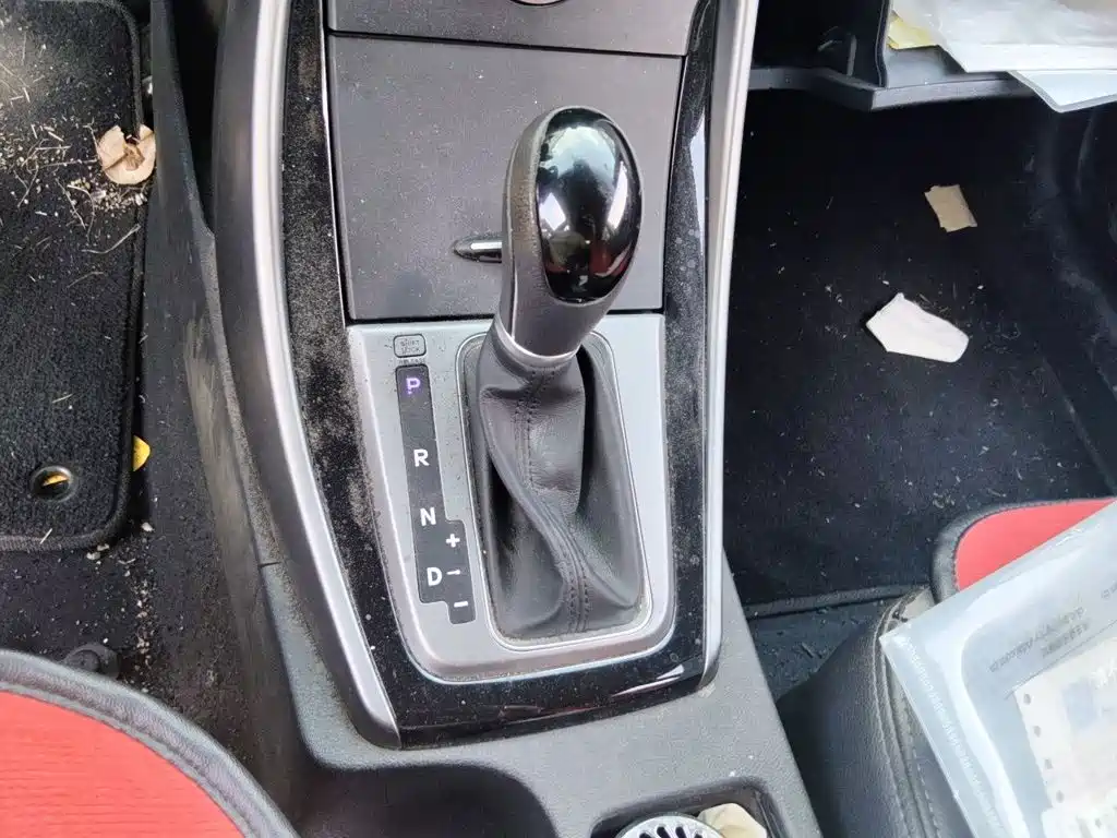 Hyundai Elantra 2016