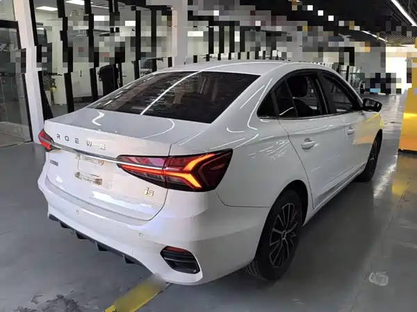 Roewe i5 2022