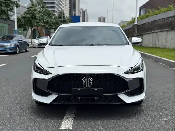 MG MG5 2025
