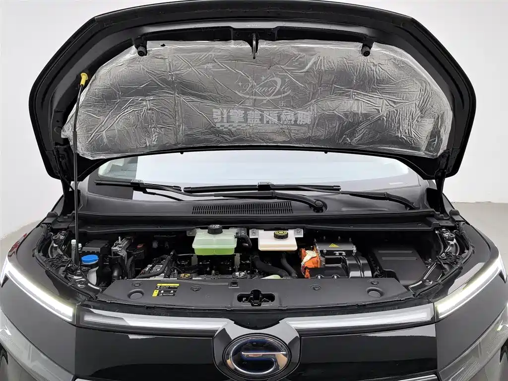GAC Motor E8 PHEV 2024