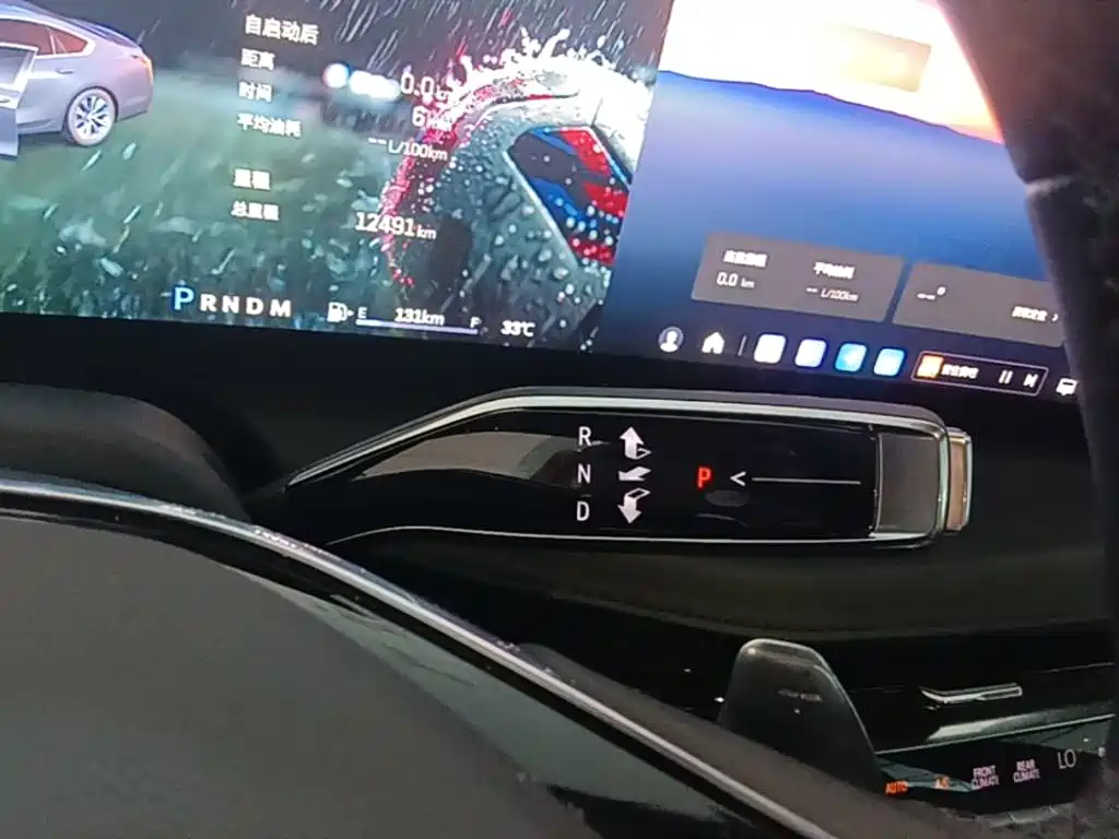 Cadillac CT6 2025 — фото 14