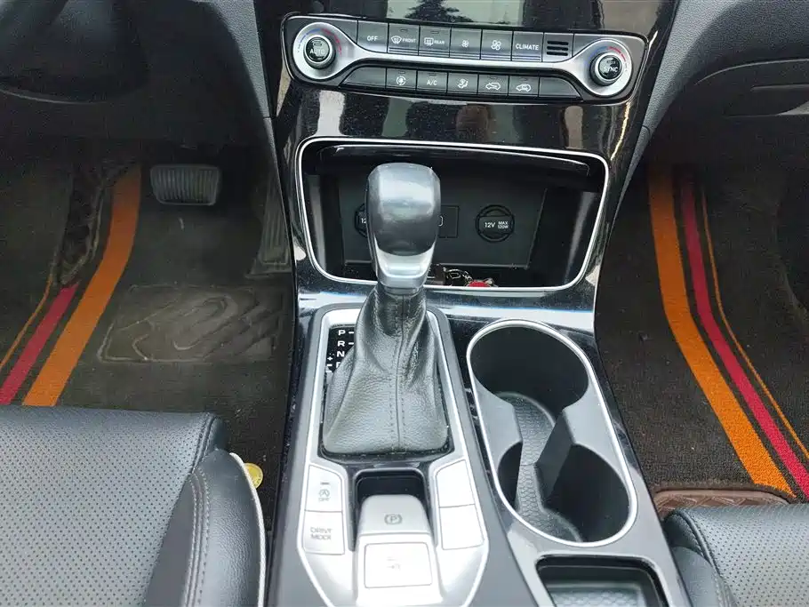 Hyundai Tucson 2019 — фото 16