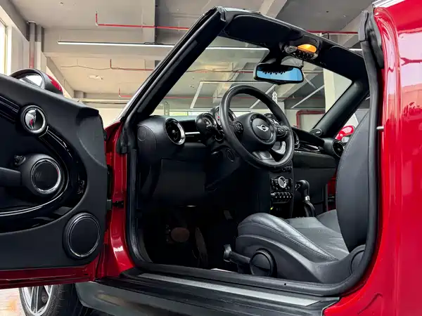 MINI ROADSTER 2013