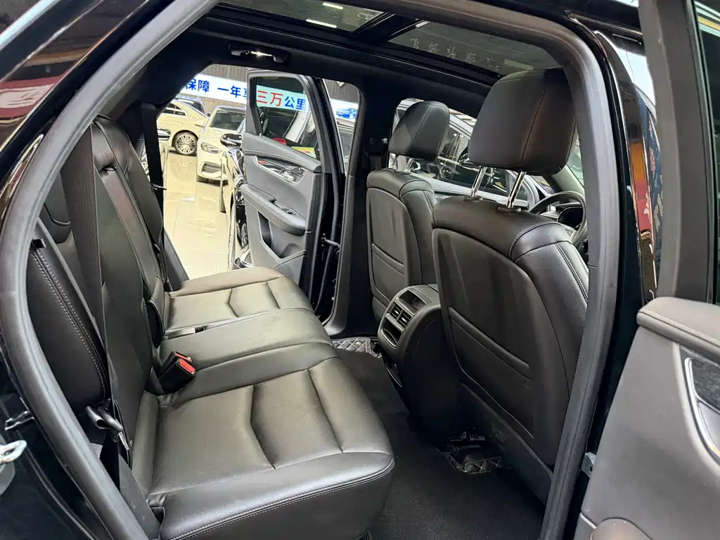 Cadillac XT5 2022 — фото 17