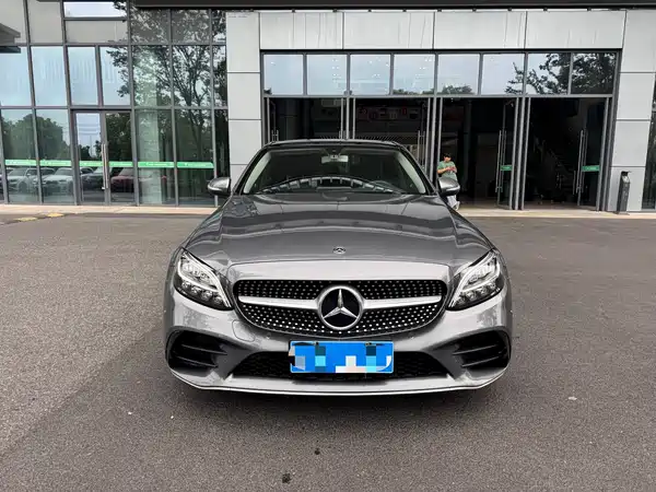 Mercedes-Benz C-Class 2019