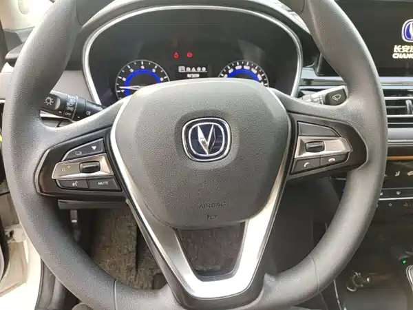 Changan Eado DT 2018
