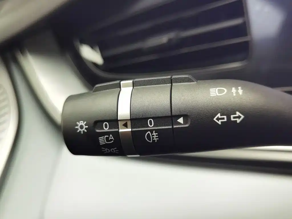 BYD Seal 2024 — фото 21