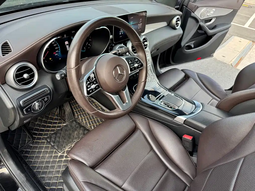 Mercedes-Benz GLC 2022