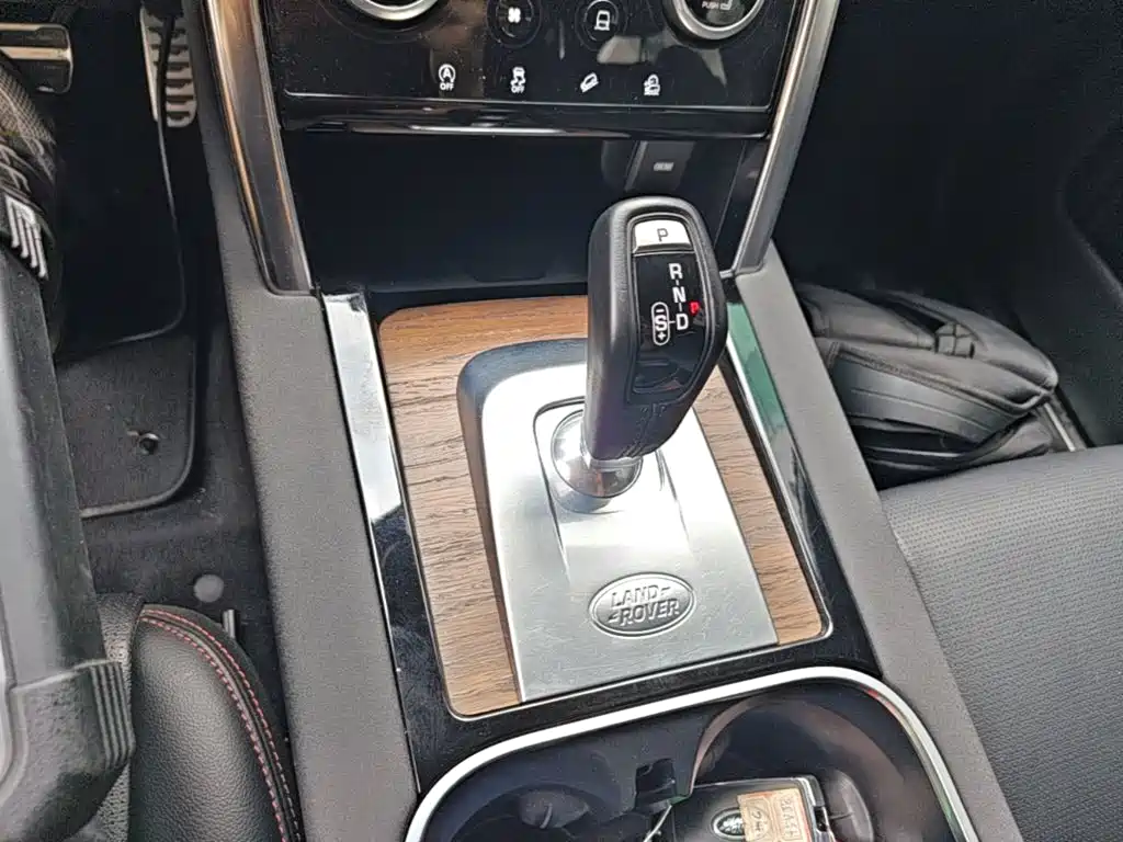 Land Rover Discovery Sport 2022 — фото 14
