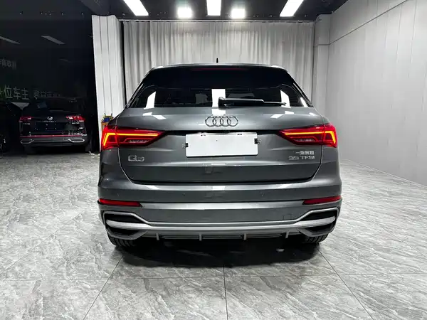 Audi Q3 2022