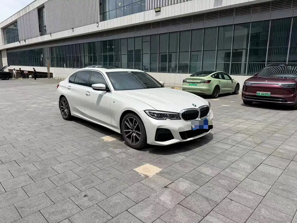 BMW 3 Series 2021