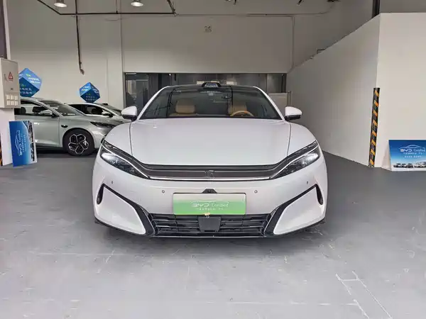 BYD Han L 2025