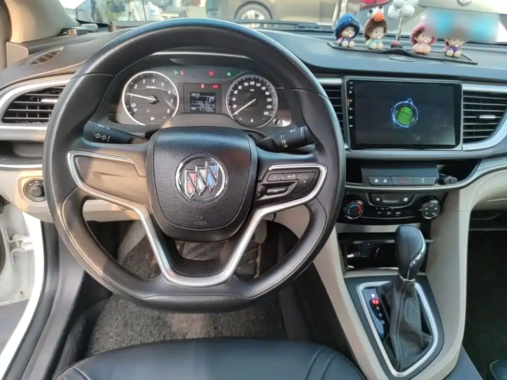 Buick Excelle 2019 — фото 11