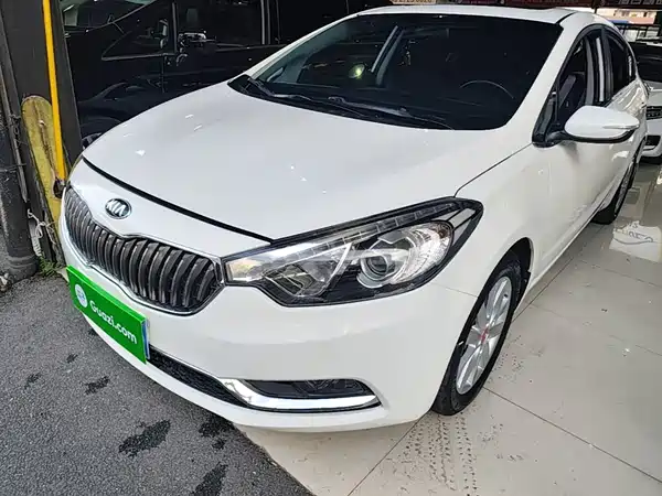 Kia K3 2015