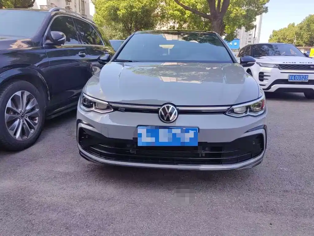 Volkswagen Golf 2023