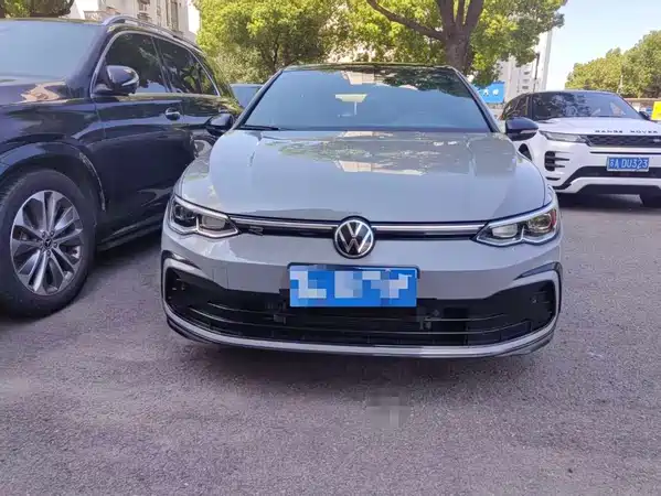 Volkswagen Golf 2023