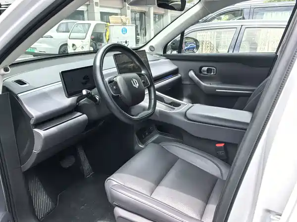 Leapmotor C16 2025