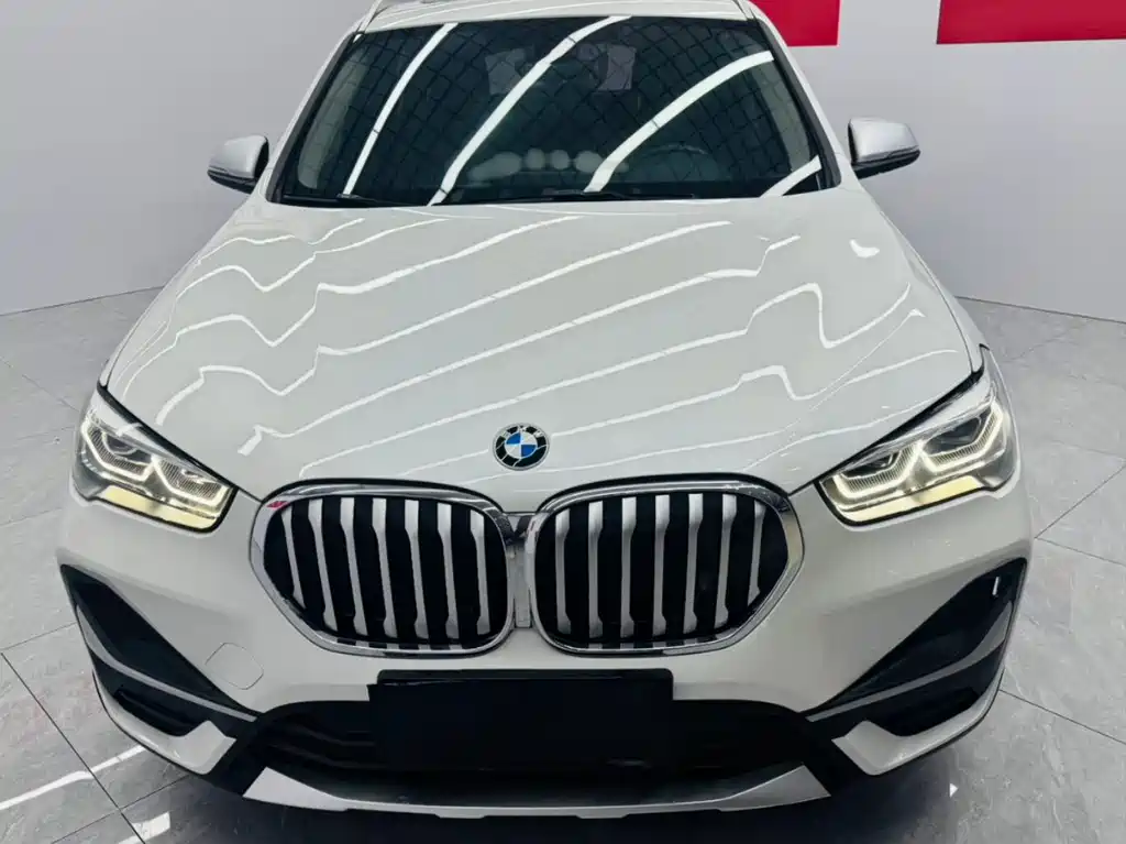 BMW X1 2022 — фото 2