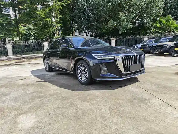 Hongqi H5 2022