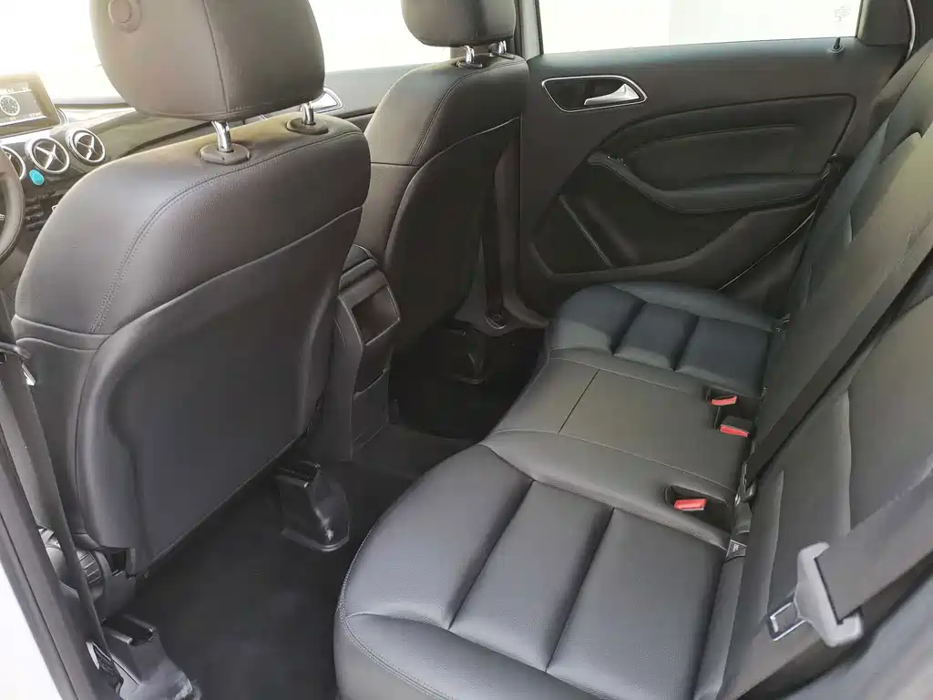 Mercedes-Benz B-Class 2014 — фото 16