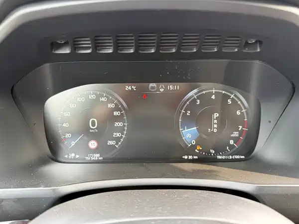 Volvo XC90 2015