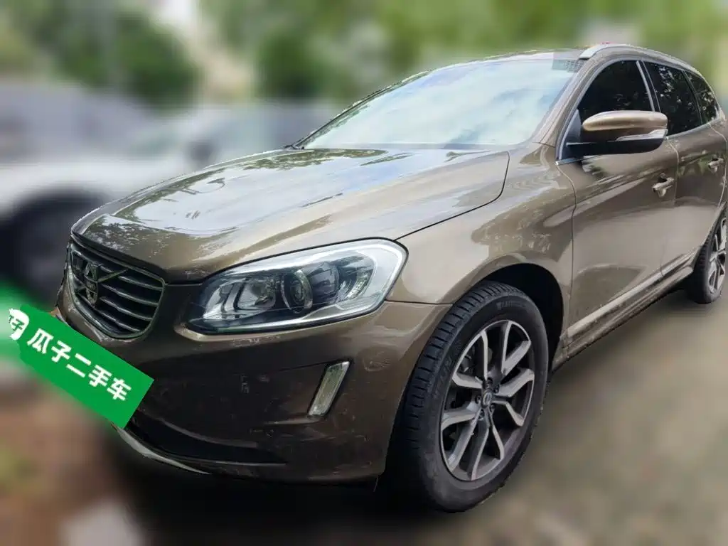 Volvo XC60 2017 — фото 1
