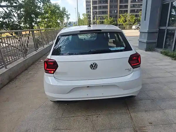 Volkswagen Polo 2021