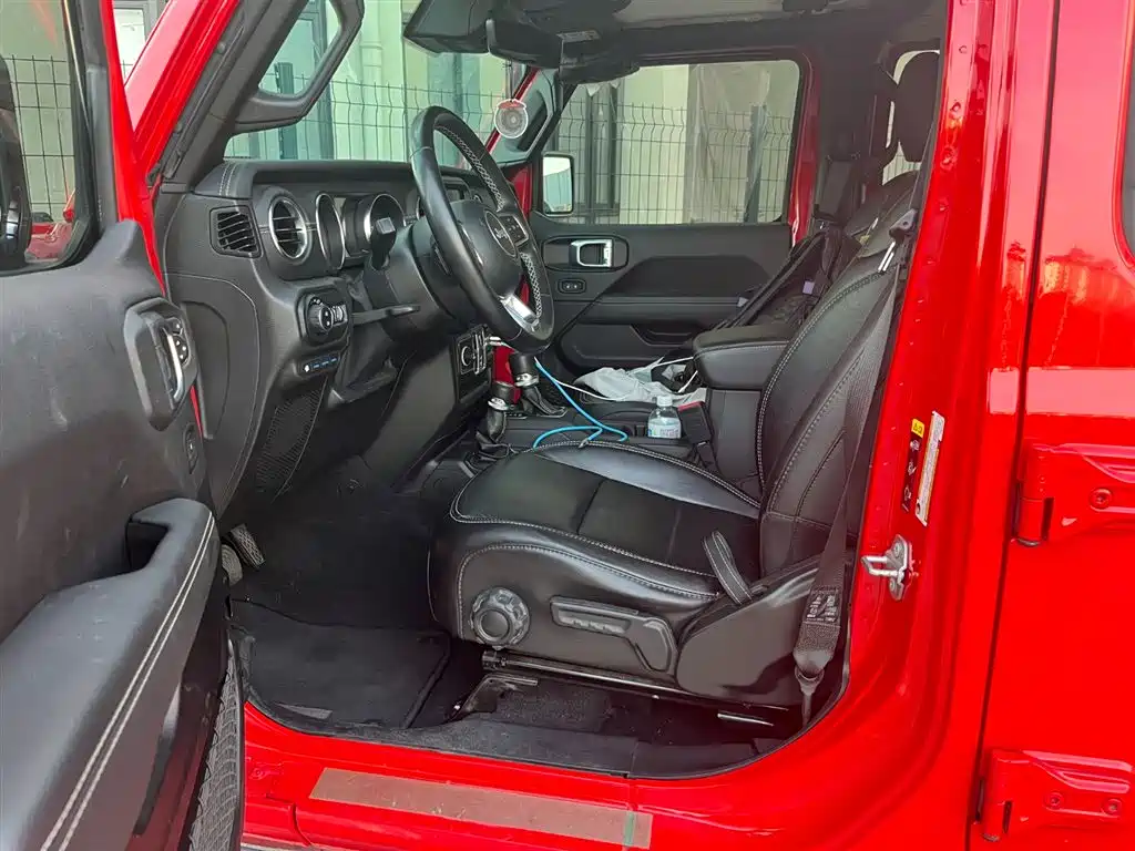 Jeep Wrangler PHEV 2021 — фото 4