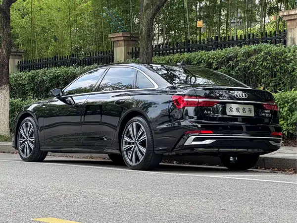 Audi A6L 2023