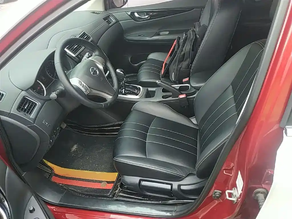 Nissan Tiida 2019 — фото 15