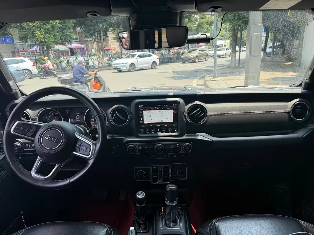 Jeep Wrangler PHEV 2021 — фото 11