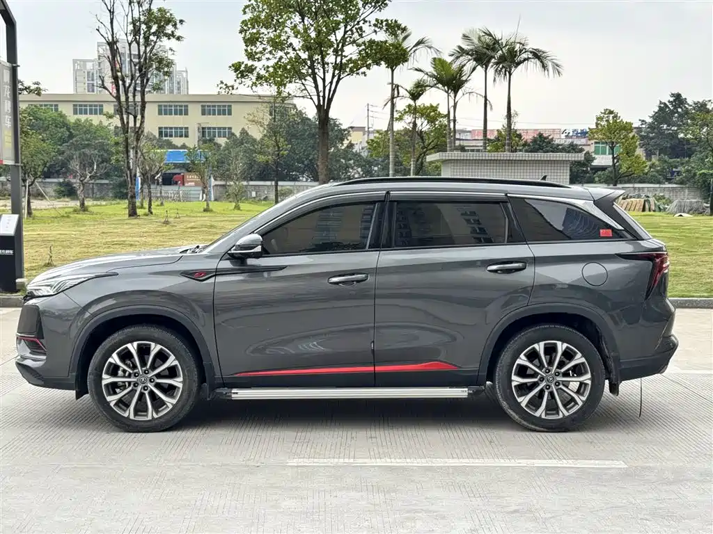 Changan CS75 PLUS 2022 — фото 3