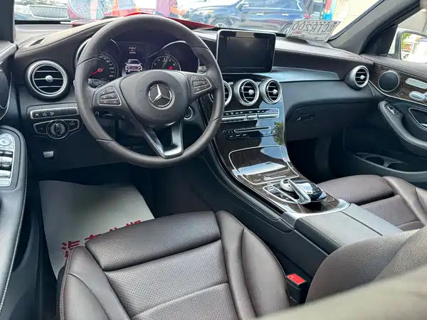 Mercedes-Benz GLC 2019