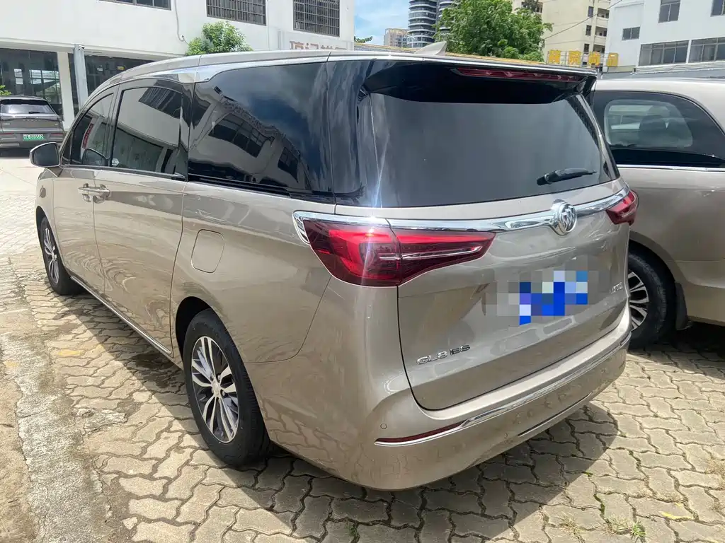 Buick GL8 2024
