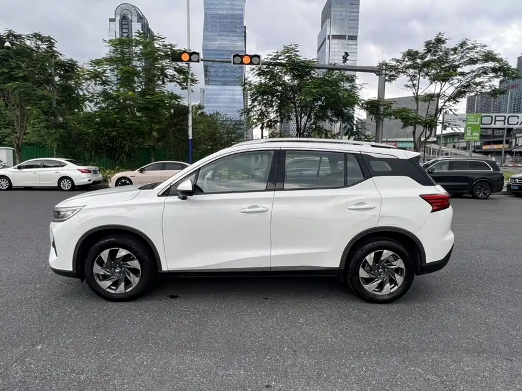 GAC Trumpchi GS4 2020 — фото 24