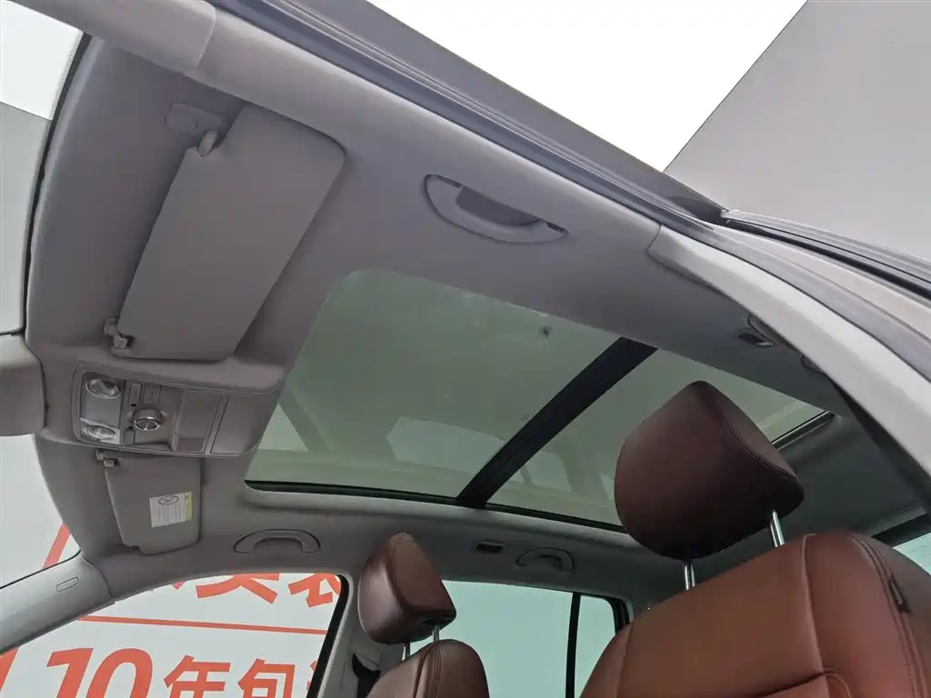 Volkswagen Tiguan 2014 — фото 14