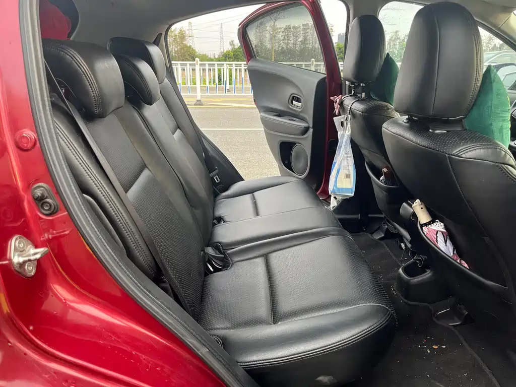 Honda Vezel 2015 — фото 10