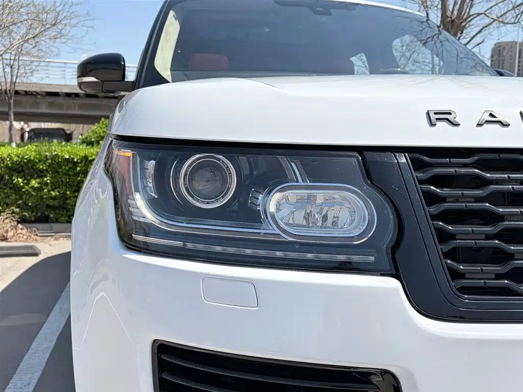 Land Rover Range Rover 2015 — фото 19