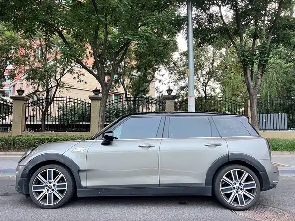 MINI Clubman 2020